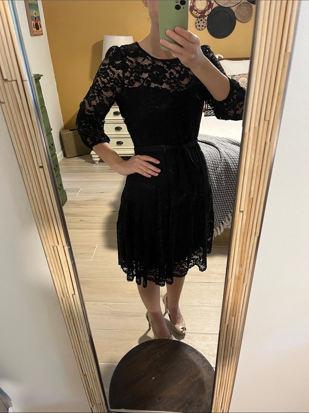 Simply Vera Vera Wang Black Lace Midi Dress